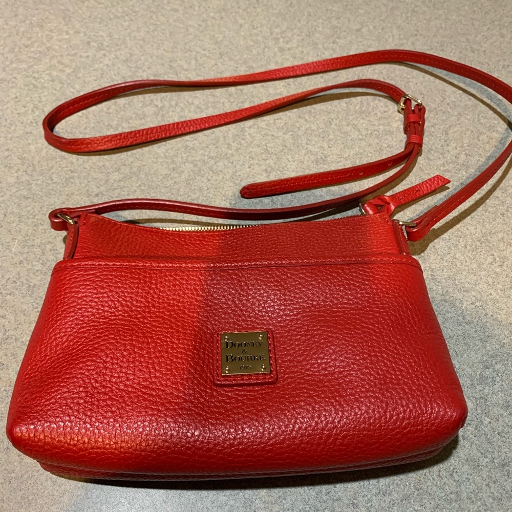 Dooney & Bourne leather cross body purse